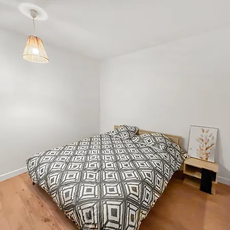 Grande Maison Familiale Au Calme Avec Jardin Partage *